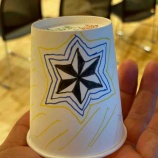 『昨日あいパルで開催された「紙コップインスタレーション」イベントに参加しました(今日も開催されます)。参加したからこそわかるアート体験。発見と感動がありました。』の画像