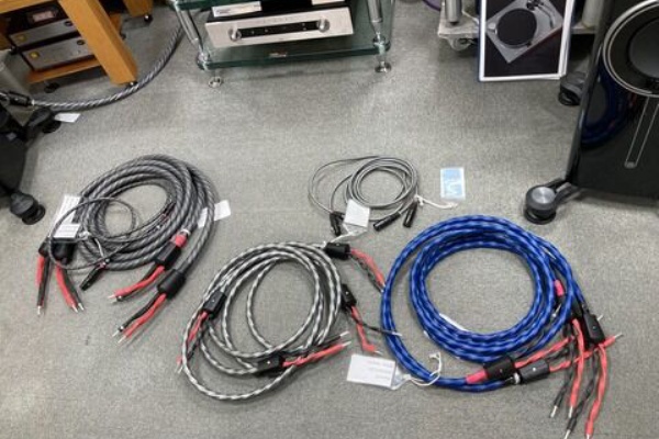 オーディオユニオン お茶の水 アクセサリー館 Information