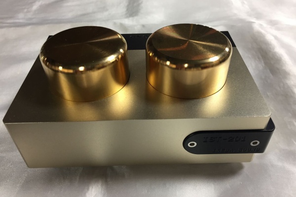 オーディオユニオン お茶の水 アクセサリー館 Information