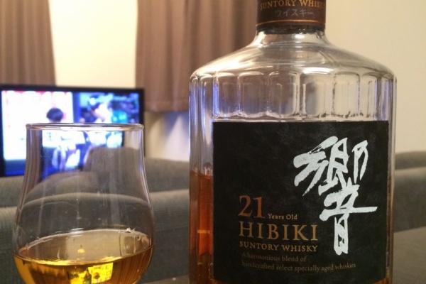 響 21年、知多 響 21年、知多 サントリーウイスキー知多 700ml 日本食との相性抜群の