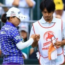 横峯さくらハウスキャディー採用