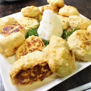 さっぱり味♪鶏おろしハンバーグ