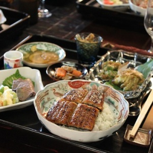 お盆の実家 米寿と傘寿のお祝い かめ代のおうちでごはん Powered By ライブドアブログ