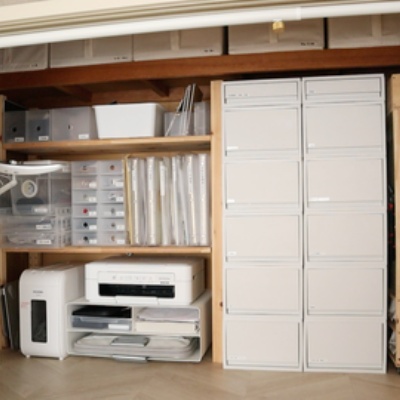 原状回復15 剥がせるシール壁紙 でリメイクしたキッチン扉 きれいに剥がせる えはみのdiyと暮らしブログ Powered By ライブドアブログ