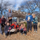 忘年山行で扇山に登る