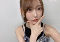 【画像】弓木奈於の自撮りの腋、なんか生々しい
