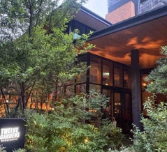 赤坂　「TWELVE GARDENS BAR&GRILL」