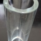 静電気なのか湿度のせいなのか…