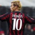 悲報 本田圭佑さん ミランの10番の歴史から消される サカサカ10 サッカーまとめ速報