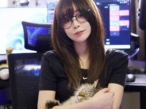 たぬかなさん「男性の皆様‼️私は全裸にされても一向に構わないので絶対に◯◯してください‼️」→とんでもないことになってしまう・・・