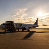 『[≒JOY] スカイマーク公式さん「#大空ビュンと #ニアジョイ #茨城空港」とツイート』の画像