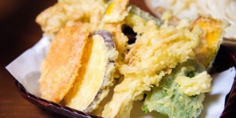 彼「クリスマスだし、天ぷらを十数種類作って！」　私「（余るだろうし下ごしらえも大変…）5種類…せめて7種類にして…」　不機嫌になられたんだけど…