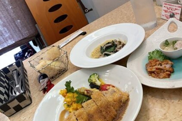 あっちこっちここページ あっちこっち ここdeランチ