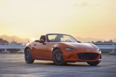 マツダ「MX-5」30周年記念の特別モデル登場