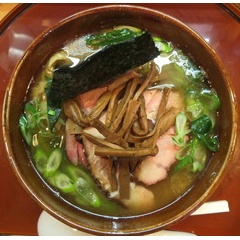 松尾製麦＠祖師ヶ谷大蔵　「チャーシュー中華蕎麦 中、ほか」