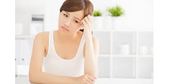 上司から休日のお誘いがあり、そのことを好きな人に相談したら行ってみたらいいと言われてしまいました。これは脈なしなのかな…