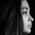 近所の女の子が「コロナ禍が終息したら隣国に渡ってタレントを目指したい」と言ってて、何故かご両親が私に説得して引きとめてほしいと言って来たんだが…