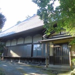 壊れた玩具で遊ぶ日々