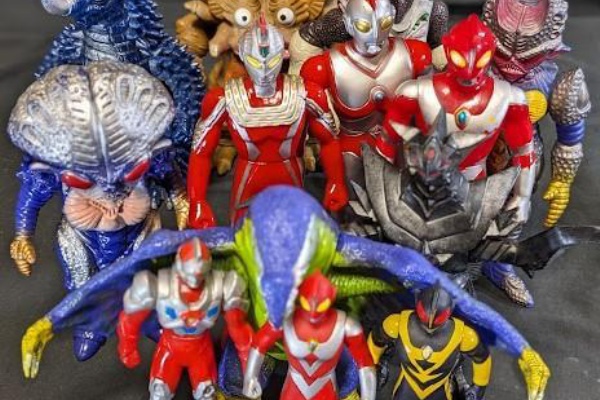 ウルトラマンゼアス、ナイス、ネオス、グレート怪獣ソフビ9体さ