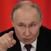 トランプ大統領、プーチンの「ゼレンスキー大統領は任期が切れた非合法な元首」発言にキレる