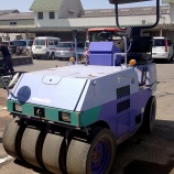 『風が冷たくなってきました。オープンカーには辛い季節です』の画像