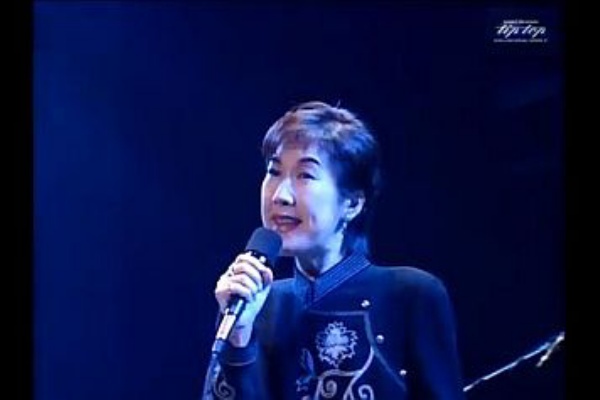 想いでの歌をユーチューブで探しています 高橋真梨子