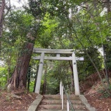 『【橿原市石川町】孝元天皇陵付近に鎮座する2つの神社 丘の上の大歳神社と袋小路に鎮座する花園神社』の画像