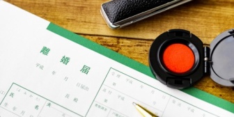 【こんな女と結婚しなけりゃ良かった！】何をやっても何を頑張っても妻は言いがかりをつけては俺に離婚だ離婚だと毎日騒ぎ立てるんだが…