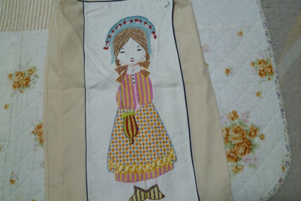 ひものれん 美品] 中川政七商店 麻のれん三連 ぶどう 刺繍暖簾 ロゴ