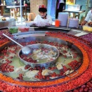 カシュガル名物の鳩の薬膳スープ