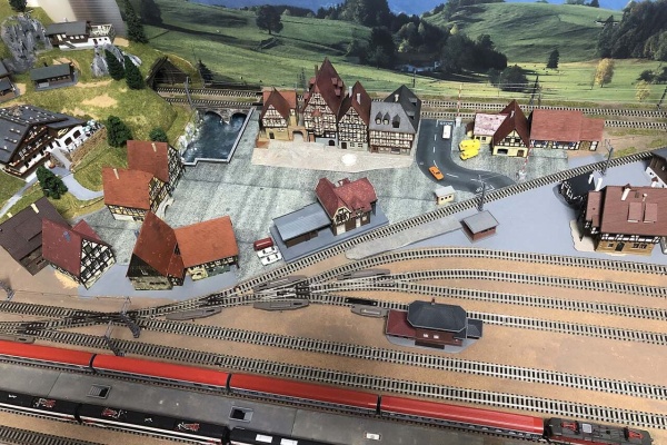 ヨーロッパ型のNゲージ Europäische Modelleisenbahn spur N