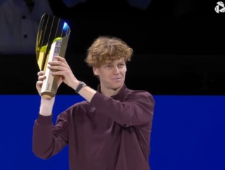 シナーが次世代王者ズベレフ下しウィーン優勝！！今季ツアー4勝目！！