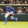 新庄監督、万波適時失策で珍しい懲罰交代「ああいうプレーされたら投手のテンションに関わってくる」