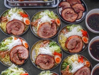 サイズ感間違えた焼豚