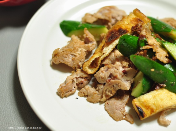大体の感覚で作れるレシピ【豚肉ときゅうりとお揚げのおかか醤油和え】で晩ごはんと義母の近況など