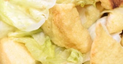 イタリアンな感じ♪油揚げとレタスのさっぱり炒め