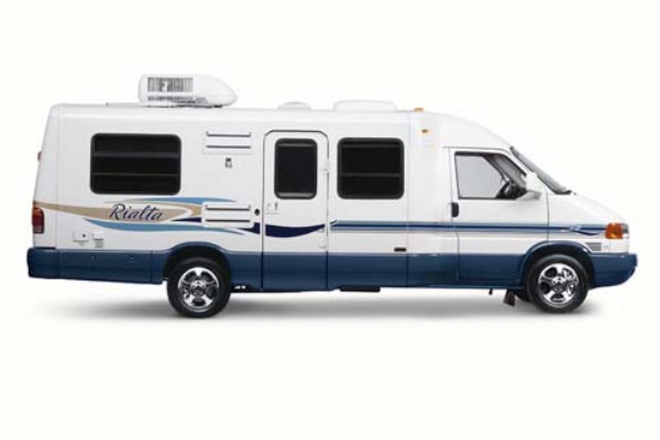 キャンカーデビューはなんと外車 キャンピングカー キャブコンで旅するねことおやじの旅日記 キャンカーデビューはなんと外車 キャンピングカー キャブコンで旅するねことおやじの旅日記