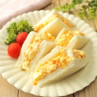 【いつもの卵サンドが劇的に変わる】味がぼやけず濃厚リッチ！卵サンドの簡単アレンジレシピ3選