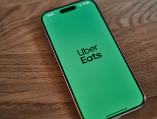 母専用Uber Eats・母の施設でNetflix見て寝そべる