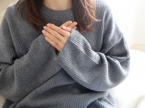 【画像】本田望結さん、お昼の生放送でお胸を強調してお茶の間を興奮させてしまう♡♡♡♡♡♡