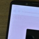 中古スマホ買ったらアレなサイトが焼き付いてたんだが・・・