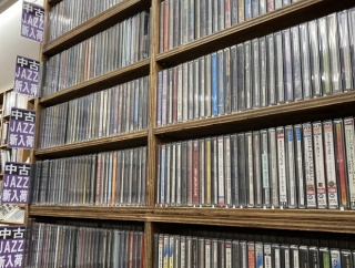 JAZZ名盤CDの大量入荷！コーナー拡大のお知らせ