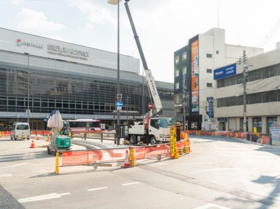 枚方市駅北口駅前広場の運用が2月末から変わるみたい。一般車ロータリーも利用可能に