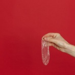 【速報】中国「少子化対策でコンドームに課税。中出し推奨します」　  国民「しね」