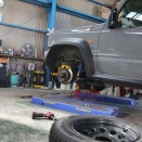 タイヤをケチらない車選び