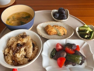 昨日のごはんと熊本館