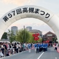 「高槻まつり2026」の1日目はこんな感じ。第一中学校側（ストリートエリア）の様子