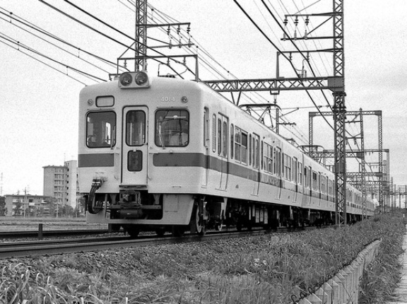 旧性能車時代の小田急4000形にはどんな併結パターンがあったのか