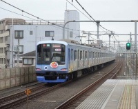 『みなとみらい線開業15周年　西武30000系の新型列車無線アンテナ関連』の画像