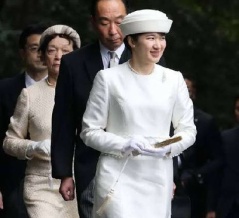 愛子さんの三重県滞在ホテルは全館貸し切り、車も東京から運び